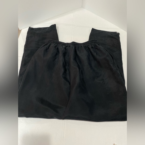 Abvien Silk jogger pants - Picture 5 of 6